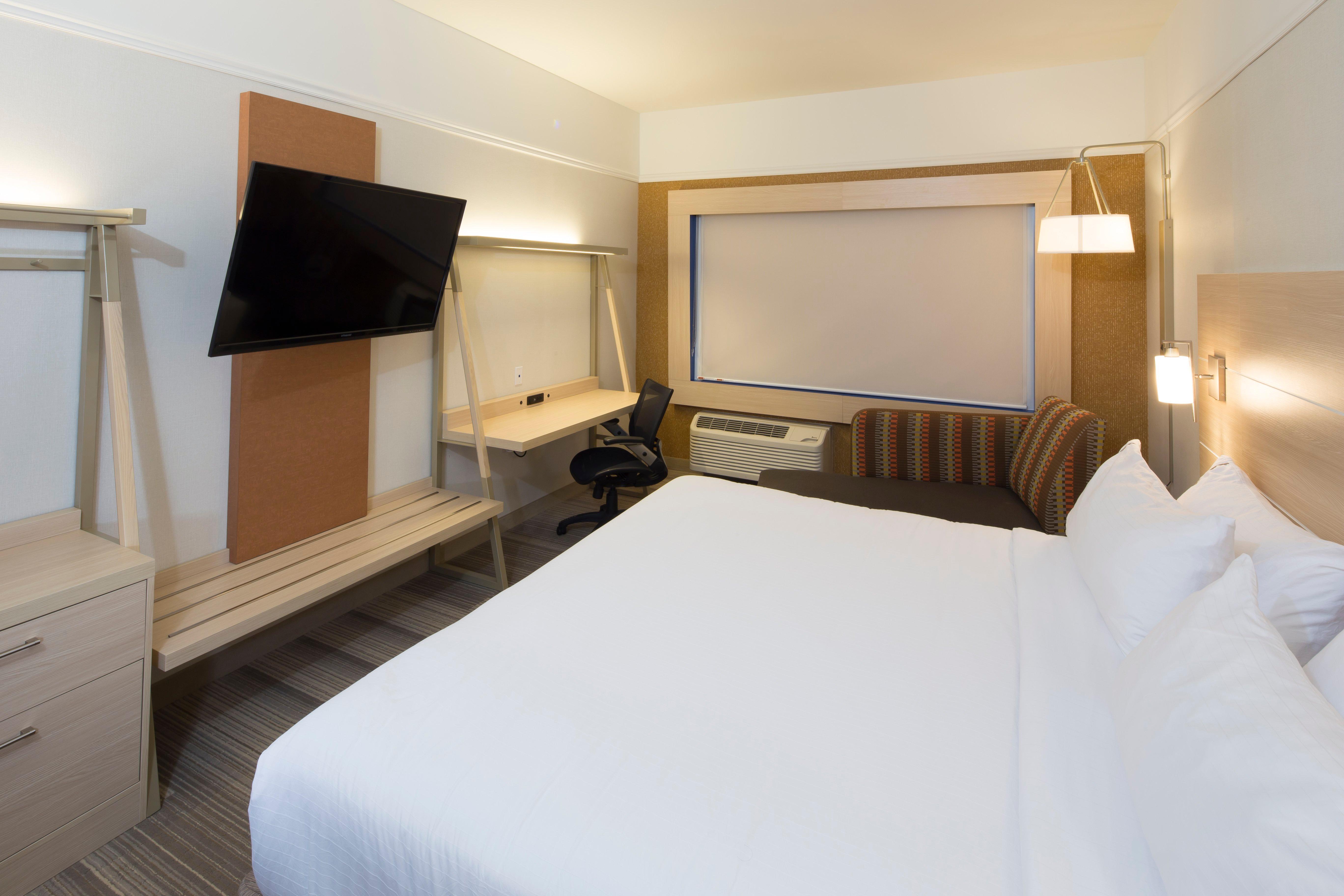 Holiday Inn Express & Suites Monroe By Ihg Exterior foto